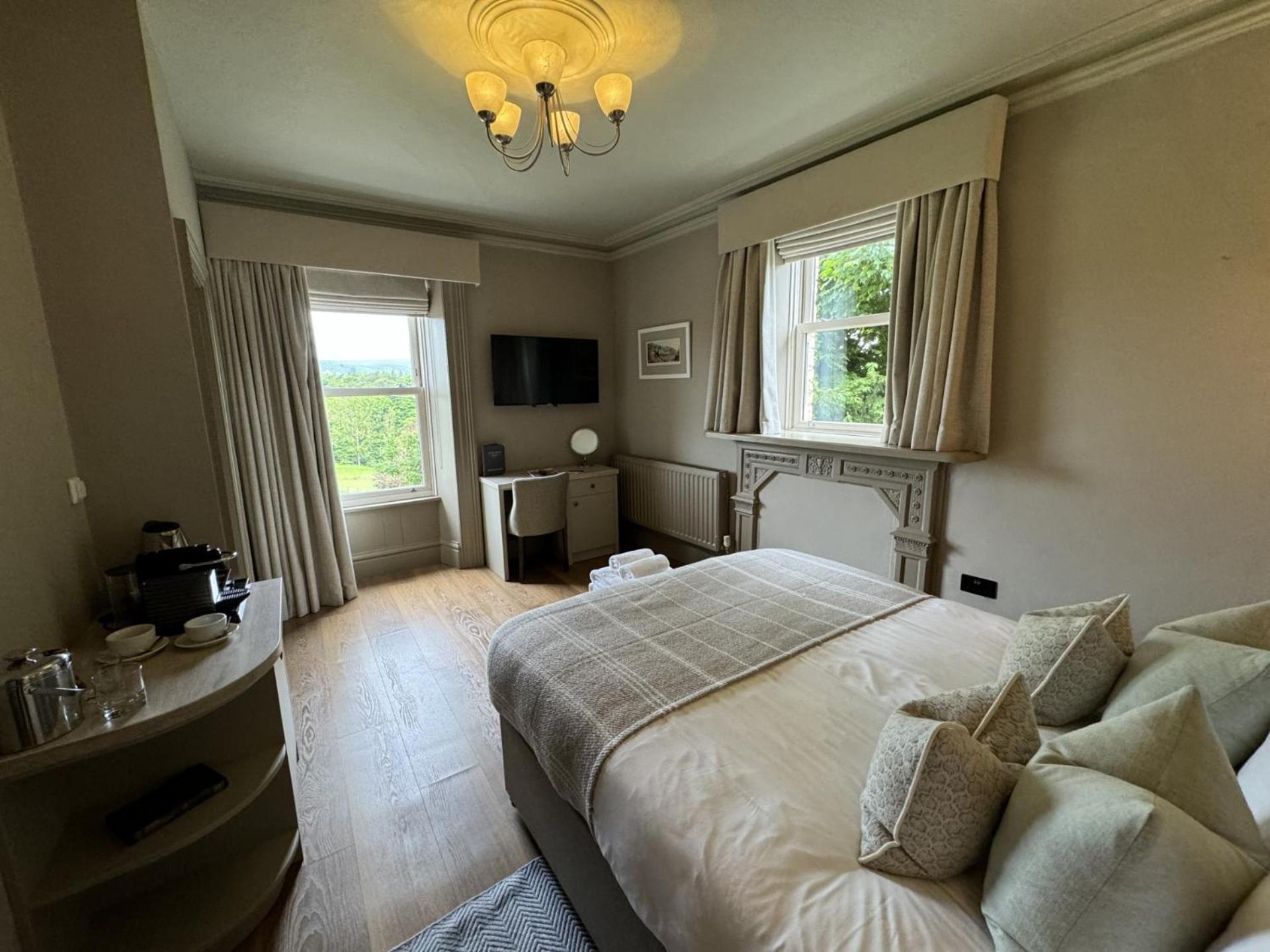 Aysgarth Falls Hotel & Restaurant Exteriör bild
